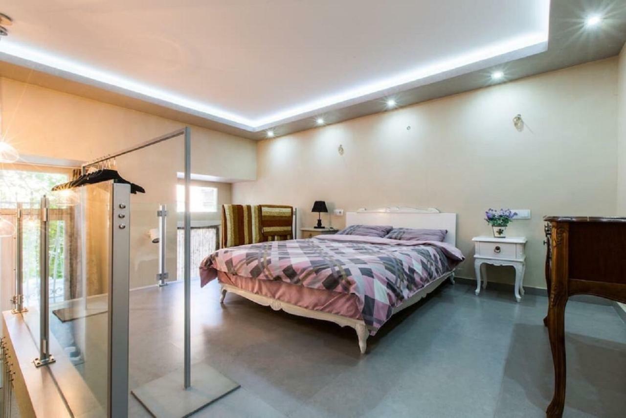 Nice Room Duplex Тбилиси Экстерьер фото